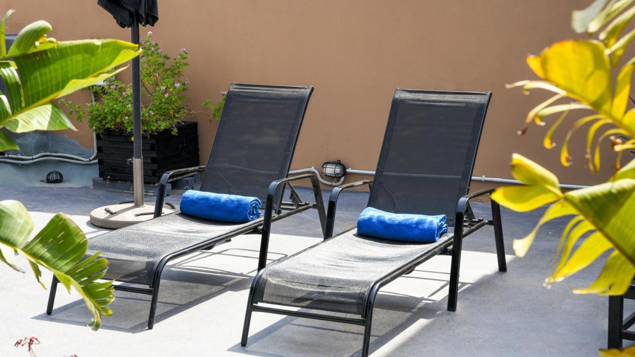 Monastiraki Citycenter Sleepbox- Unspoiled Athens Apartments Ngoại thất bức ảnh